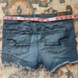 American Eagle Shorts size 10 - mid rise